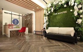 Pin House
